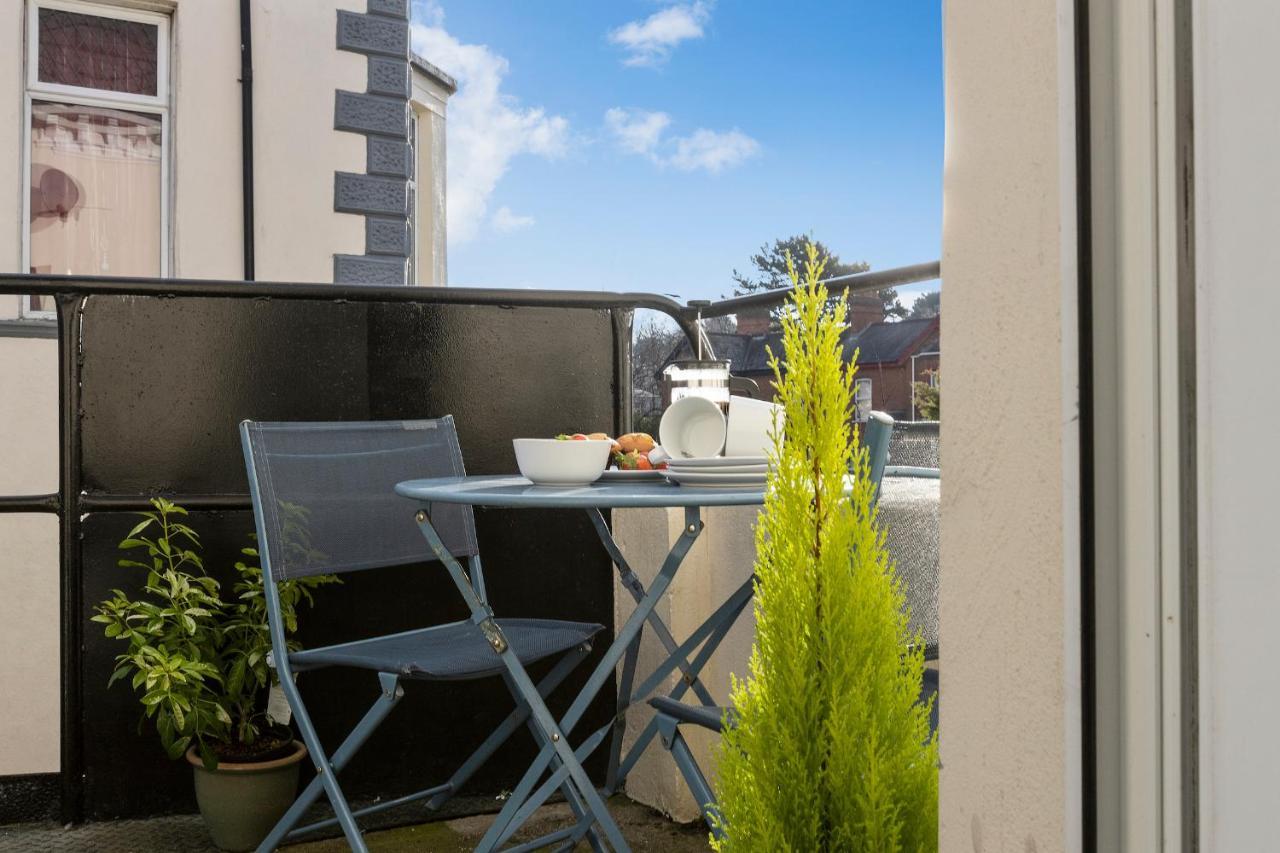 Cyprus View Apartment 2 Belfast Bagian luar foto